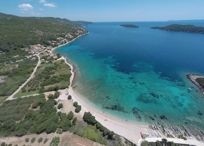 - 05 شقة بريسبا