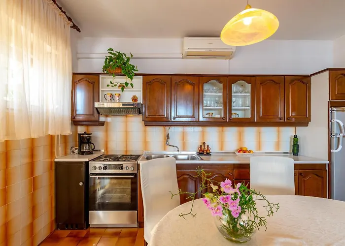 Апартаменты - 05 Прижба